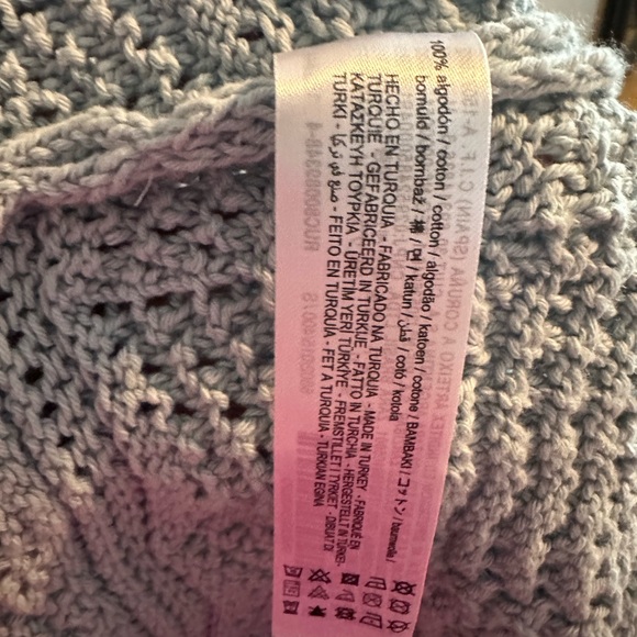 Cropped Zara Sweater - Picture 4 of 4